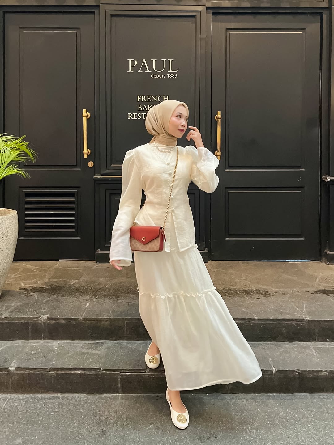 (Non Lace) Shea Flare One Set