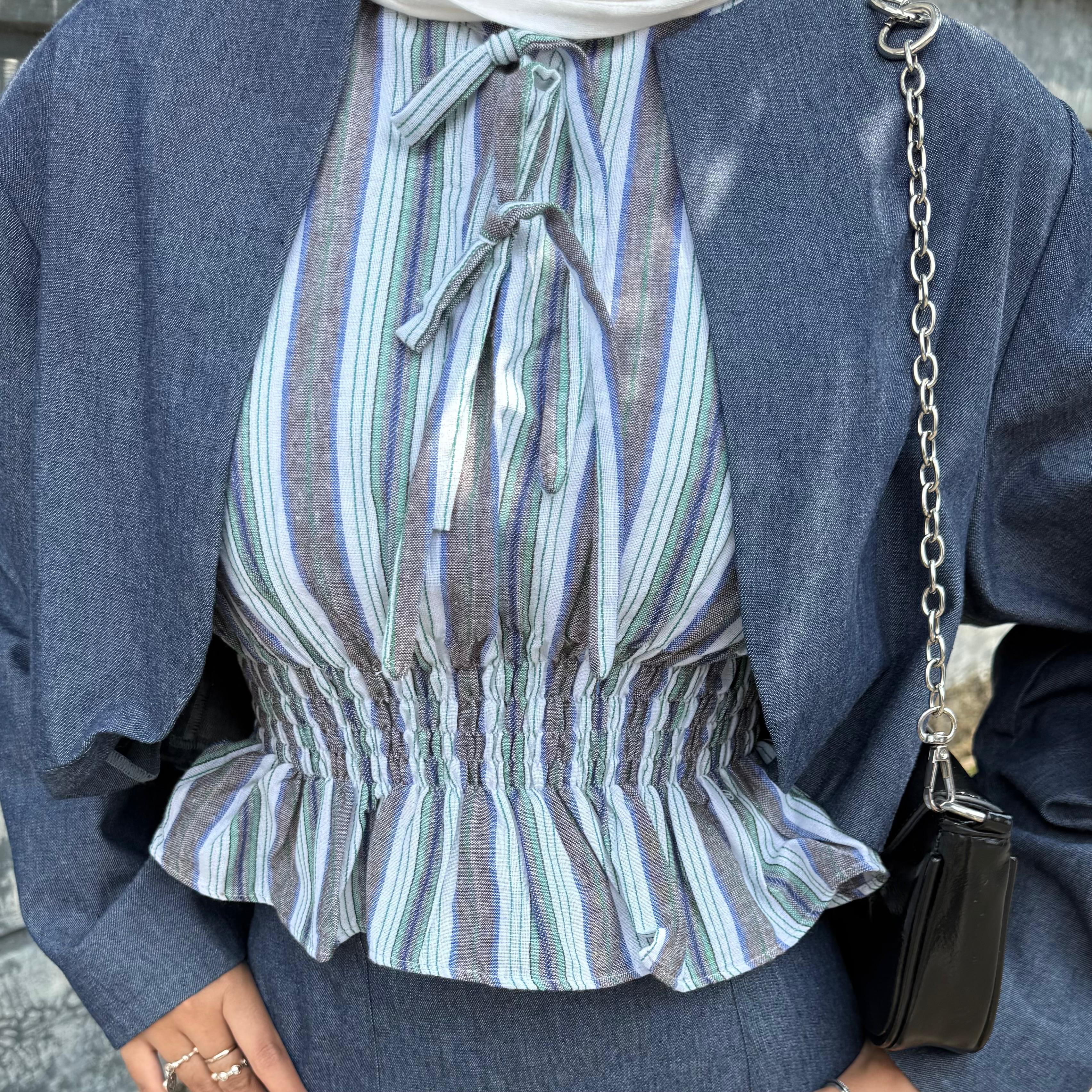 Elle Vest Inner Crop