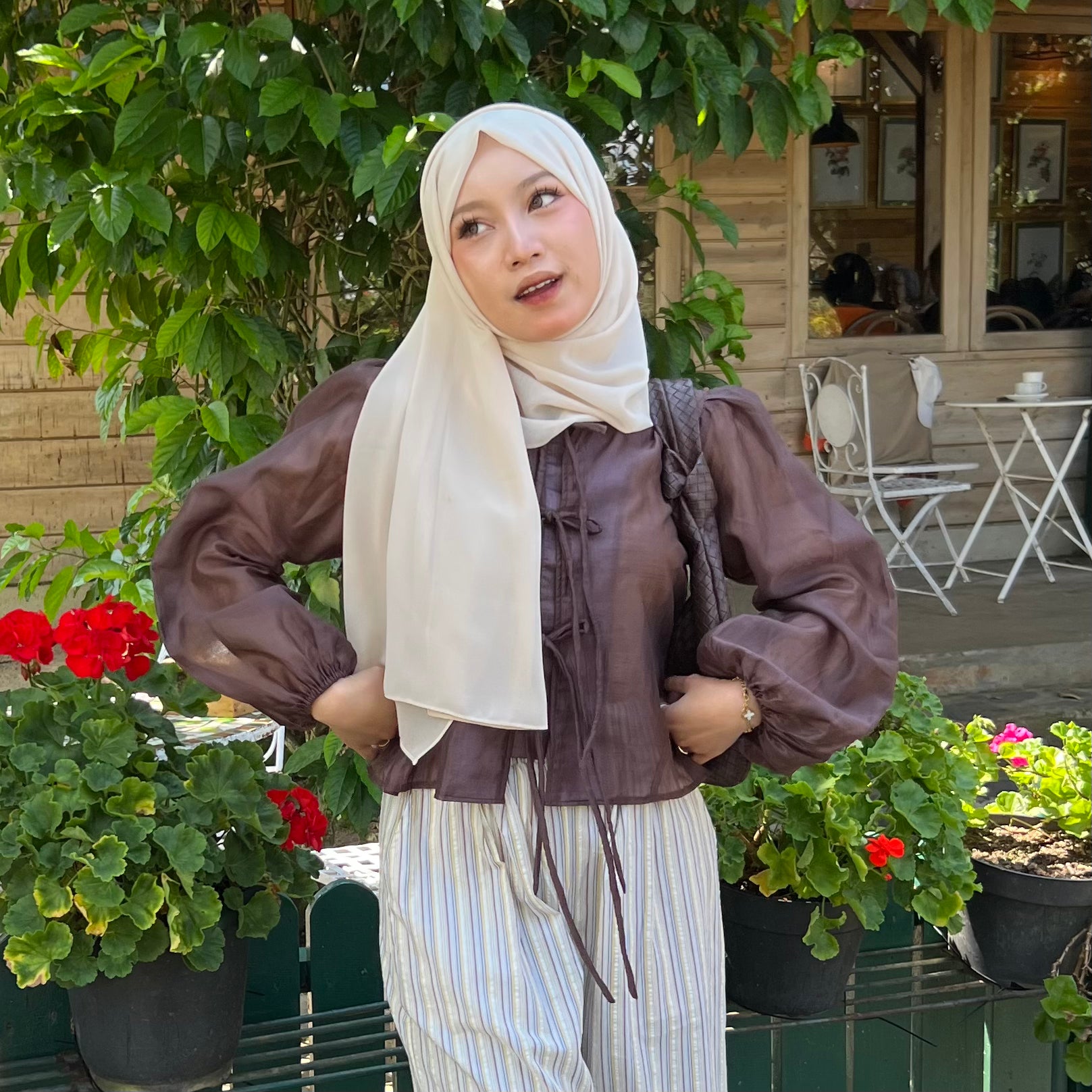 Calla Outer
